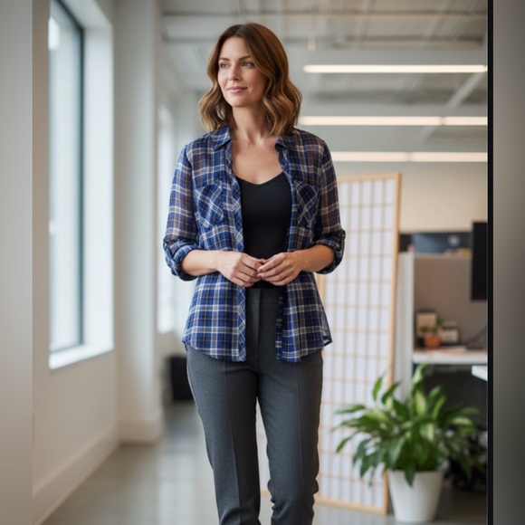 ▪️  Express Plaid, Sheer, Portofino Button-Down Blouse - size Medium - Picture 8 of 15